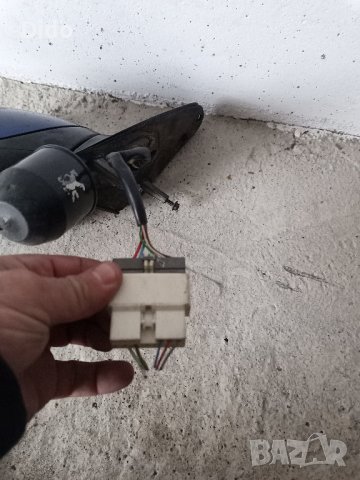 Огледало и стоп за Пежо 406 , снимка 3 - Аксесоари и консумативи - 43778465