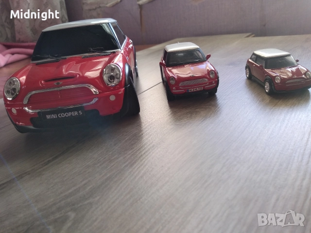 Лот три броя Мини Купър