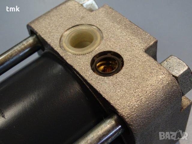 пневматичен цилиндър BOSCH ø80 H 50, снимка 7 - Резервни части за машини - 33340379