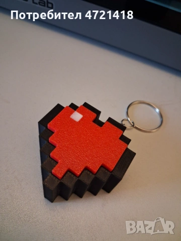 Пикселно сърце – Уникален ключодържател ❤️, снимка 2 - Други игри - 53334392