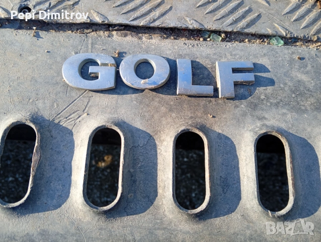 Надпис емблема  багажник Volkswagen Golf V голф 5 , снимка 2 - Части - 53112162