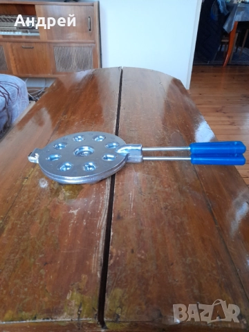 Стар уред,форма за печене на сладки,Орехчета #17