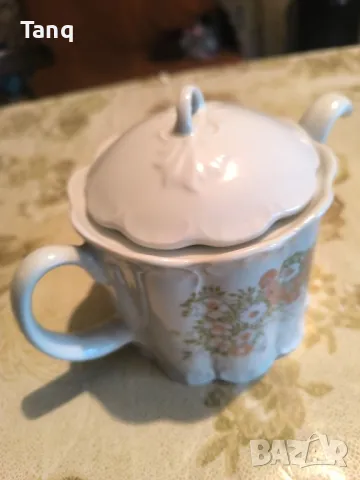 Порцеланов чайник (Чисто нов ), снимка 2 - Сервизи - 49708389