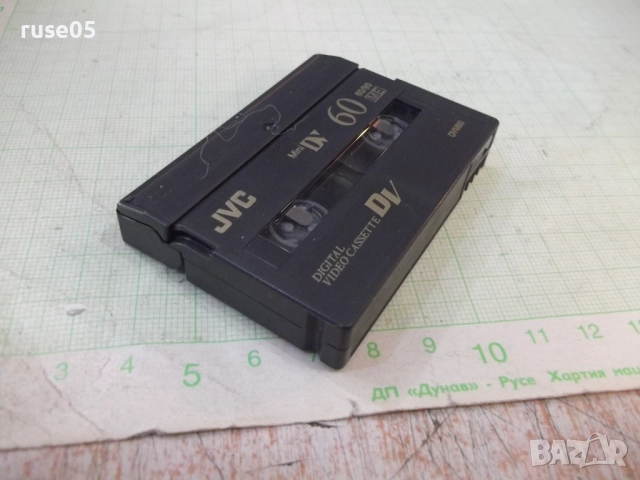 Видеокасета "JVC", снимка 3 - Чанти, стативи, аксесоари - 51925484