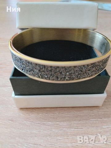 Гривна с камъни, снимка 2 - Гривни - 34577917