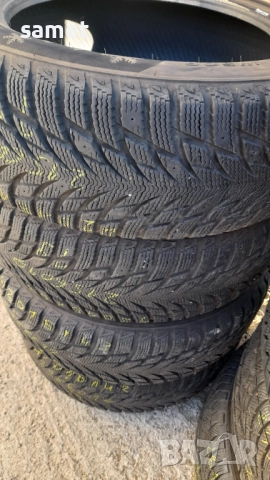 Гуми 215 60 17 блеклаиън