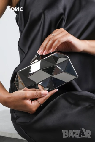 Стилни, елегантни вечерни дамски чанти клъч по 20 лв, снимка 16 - Чанти - 52836841