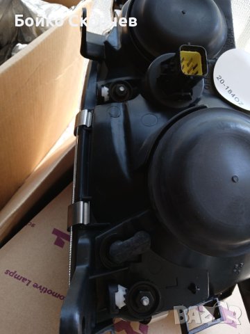 Фарове за Авенсис, снимка 7 - Части - 40798669