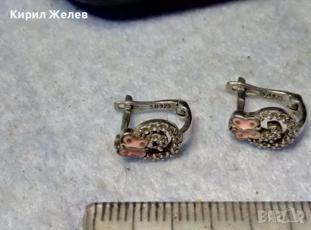 ПРИКАЗНО МАРКОВИ СКЪПОЦЕННИ ЕМАЙЛИРАНИ СРЕБЪРНИ ОБЕЦИ ПЕПЕРУДКИ СРЕБРО SB 925 с БЯЛА ПОЗЛАТА 48677, снимка 9 - Обеци - 49605901