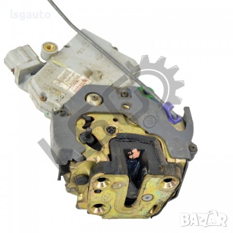 Брава задна дясна врата Nissan X-Trail I(2001-2007) ID: 89561, снимка 2 - Части - 38754015