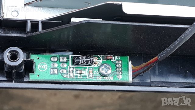 Blaupunkt B32PW122BK на части, снимка 8 - Телевизори - 37934947