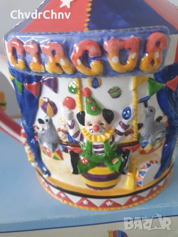 2бр Leonardo Collection чайник 23см/ЛЕОНАРДО колекционерски английски порцеланови чайници, снимка 8 - Колекции - 46599104