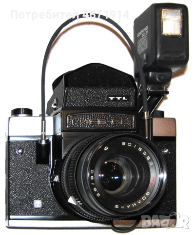 продавам колекционерски фотоапарат КИЕВ 60 TTL с цялото му оборудване