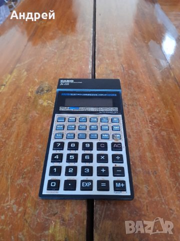 Стар калкулатор Casio FX-135