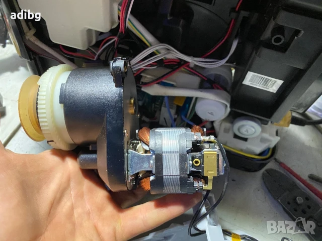 Мелачка - Tchibo Esperto , снимка 2 - Кафемашини - 50774192