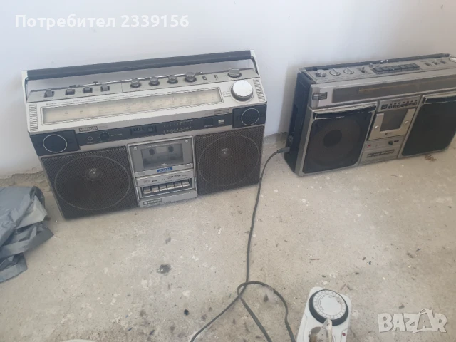 Радиокасетофон Хитачи, снимка 5 - Радиокасетофони, транзистори - 51138486