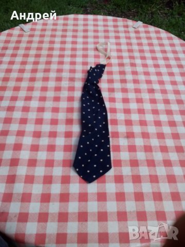 Стара детска вратовръзка