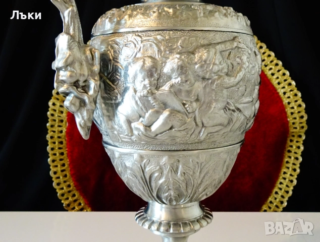Божествена калаена ваза,кана,Ангели,Лъв,лози,барок,1.5 кг. , снимка 9 - Антикварни и старинни предмети - 51713122