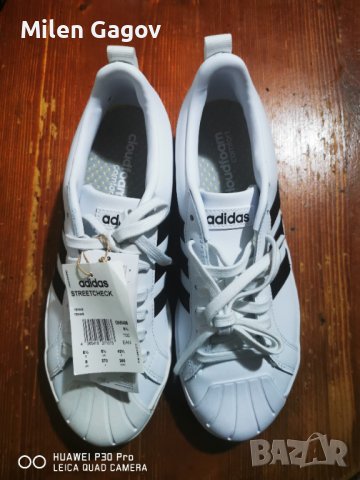 Маратонки/Сникъри на фирмата Adidas Steetcheck, номер 42 2/3, чисто нови и с етикет.
