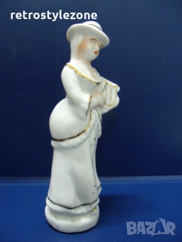 № 5931 стара порцеланова фигура   - размери - височина 14 см , диаметър 4 см , снимка 2 - Други ценни предмети - 35639310