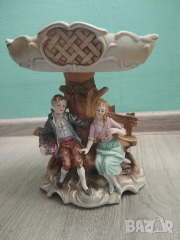 Порцеланова бонбониера