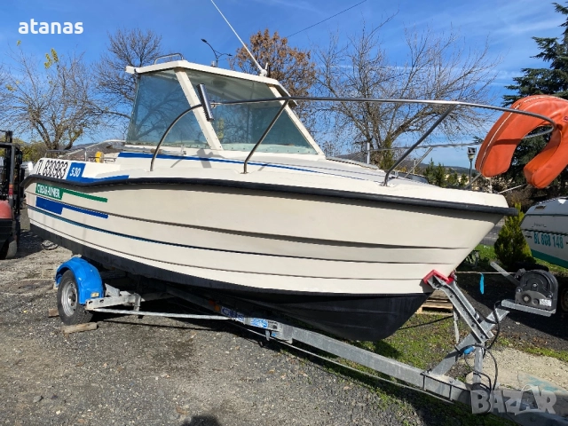 Моторна яхта, снимка 9 - Воден транспорт - 52400296