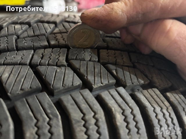 Зимни гуми с джанти, навигация и компресор, снимка 11 - Части - 52514873