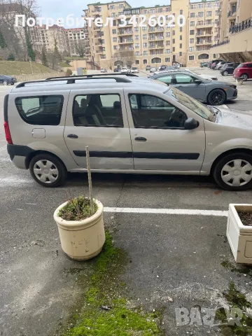 Лек автомобил Дачия , снимка 13 - Автомобили и джипове - 49504369