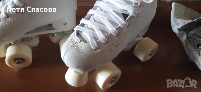 Каска,протектори и кънки , снимка 2 - Ролери, кънки - 50604958