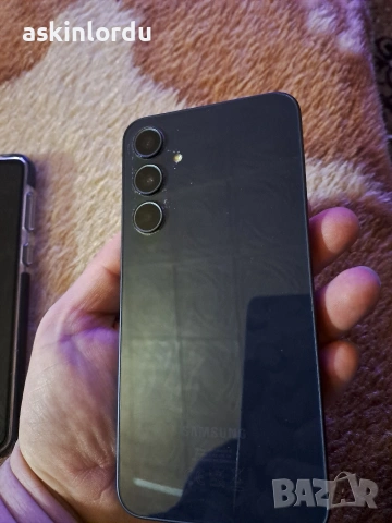 Samsung A35 за части заключен от оператор, снимка 2 - Samsung - 53405219