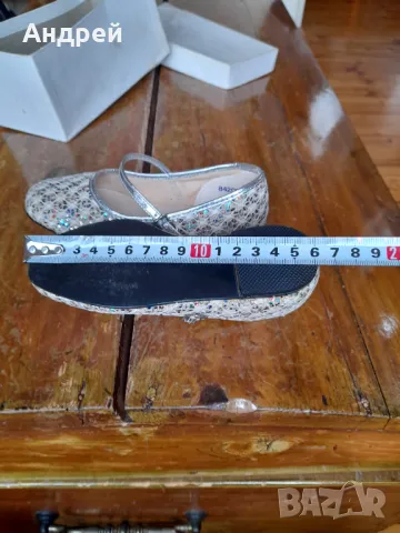 Стари Детски обувки Dolcis, снимка 8 - Други ценни предмети - 48261930