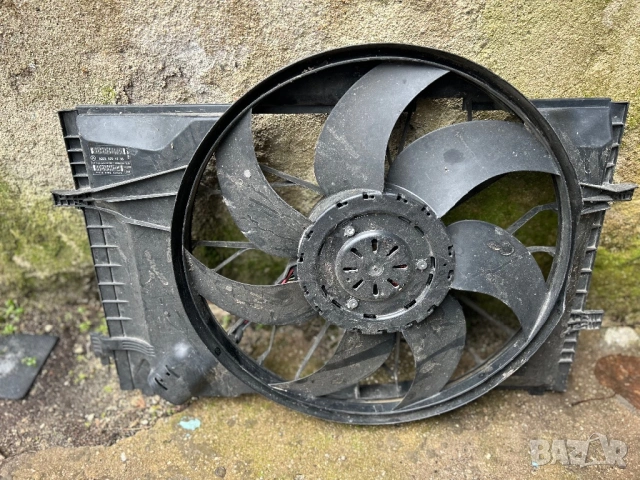 Перка с дифузьор Mercedes W203 200 220 CDI вентилатор A2035001693 2035400788 600W 28405882013