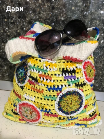 ДАМСКА ЧАНТА ПЛЕТЕНА НА КУКА-ТИП ТОРБА С ПОДАРЪК-ОЧИЛА, снимка 3 - Чанти - 50923192