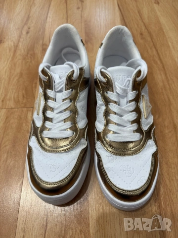 Guess оригинални дамски кецове, снимка 3 - Кецове - 53314979