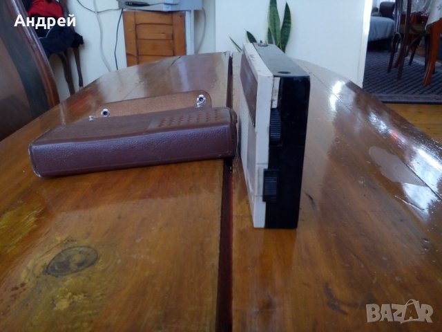 Старо радио,радиоприемник Етюд,Etiud-2 , снимка 6 - Антикварни и старинни предмети - 27417581