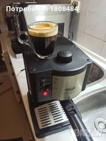 Кафемашина Делонги Тревизо с ръкохватка с крема диск, работи отлично и прави хубаво кафе с каймак , снимка 2 - Кафемашини - 48491264
