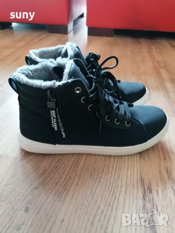 Черни дамски спортни зимни обувки, снимка 7 - Дамски боти - 43394524