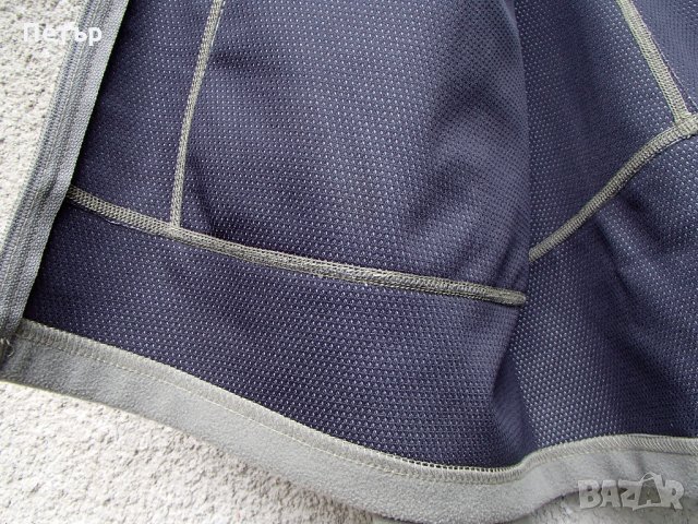 Продавам нов качествен дамски полар с мембрана (уиндстопър) The North Face, снимка 5 - Блузи с дълъг ръкав и пуловери - 32991675