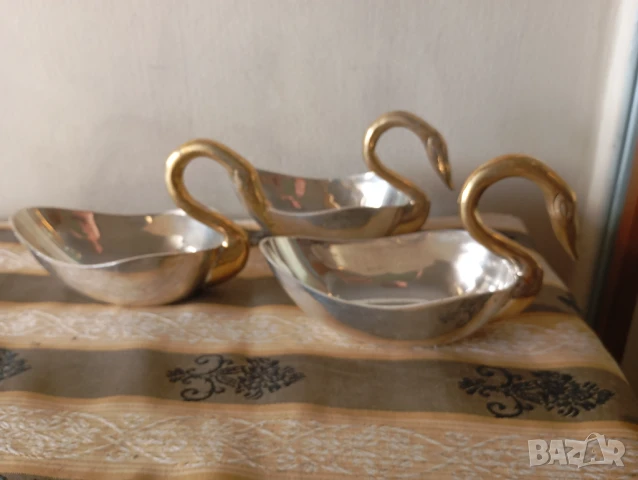 Комплект от три купи за ядки