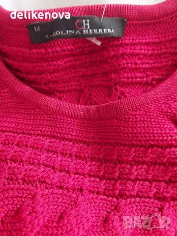 Carolina Herrera. Original Size M-L Нов страхотен топ