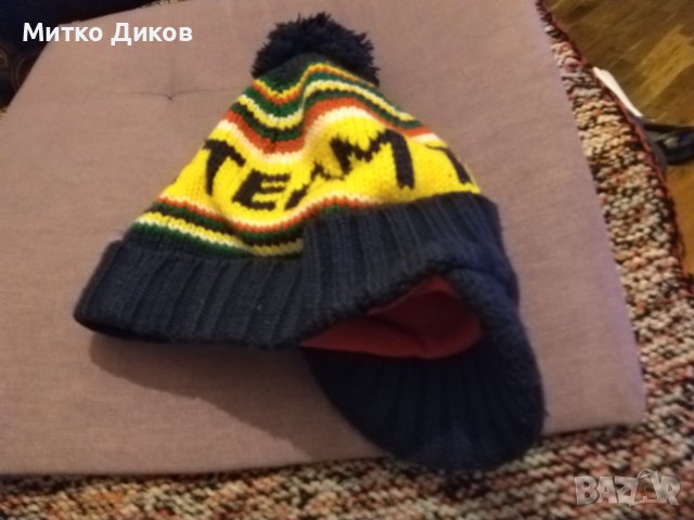 Детска шапка Трек тийм с козирка зимна маркова на Некст за 5-7години нова