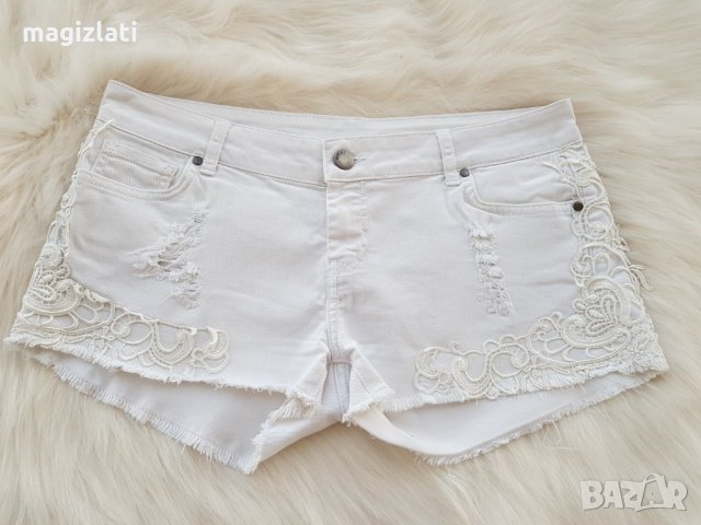 Бели дънкови панталони М-Л, снимка 6 - Къси панталони и бермуди - 29049453