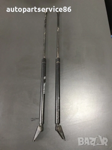 Комплект газови амортисьори на багажника за KIA Carnival 2.9 CRDi (2002–2006) OK53Y63620