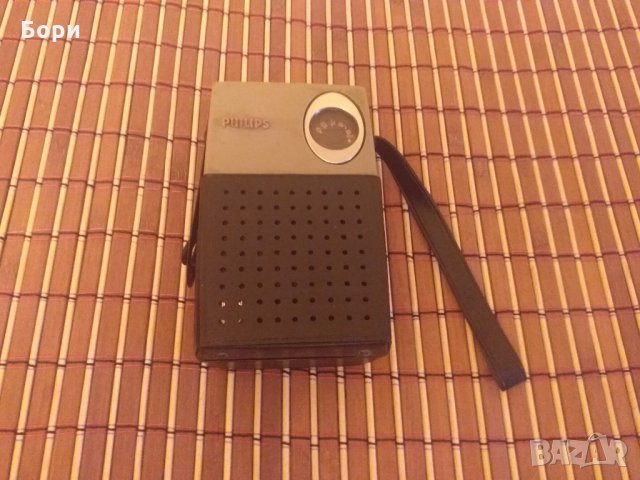 Радио PHILIPS 90RL  /1970г, снимка 2 - Радиокасетофони, транзистори - 28949617