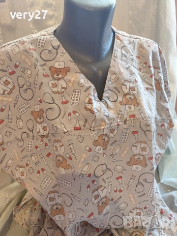 Лекарски престилки с долнище