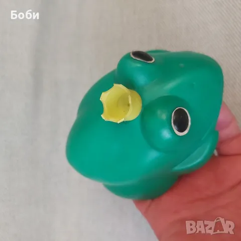 Стара Соц Българска Пластмасова Играчка с Механизъм - Жабока Принц, снимка 4 - Колекции - 47327294