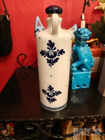 Lilien порцеланова бутилка , снимка 3 - Аксесоари за кухня - 52483926