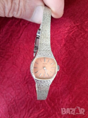 Стар дамски часовник , снимка 12 - Колекции - 36630417