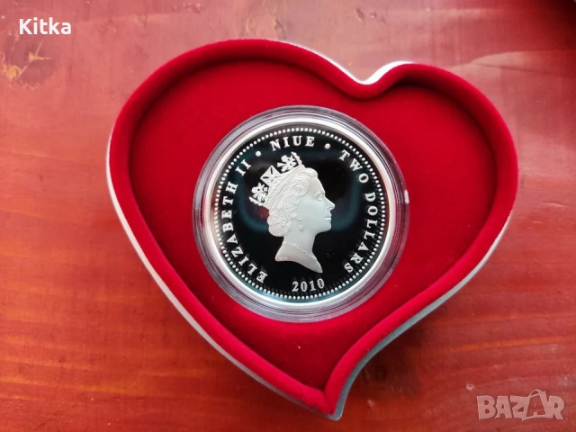1 унция Love is Precious 2010, снимка 2 - Нумизматика и бонистика - 47016146