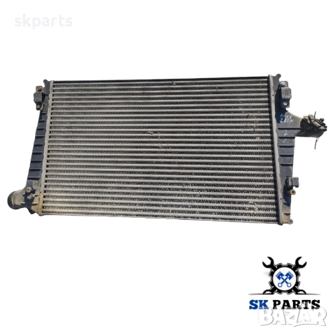 Интеркулер за Ауди А6 Ц5 2.5 ТДИ / Audi A6 C5 2.5 TDI, снимка 2 - Части - 52810692